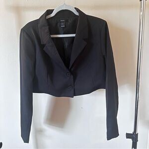 Black Cropped Blazer by Forever 21